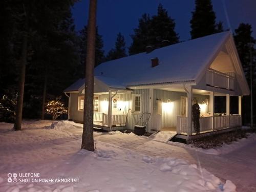 Cozy house close to SantaVillage — 4-Star Luxury Hotel in Rovaniemi, Finland