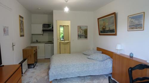 Coeuilly Village Parisien Champigny Sur Marne in Champigny-Sur-Marne, France