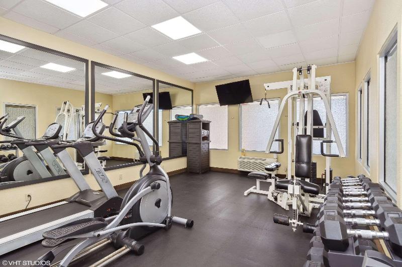 Quality Inn & Suites Morgantown University Area - photo 23