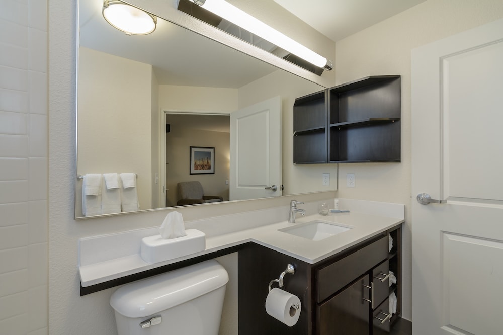 Candlewood Suites Mishawaka North by IHG - photo 14