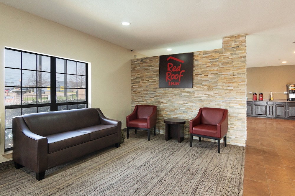 Red Roof Inn Fort Worth Saginaw - photo 7