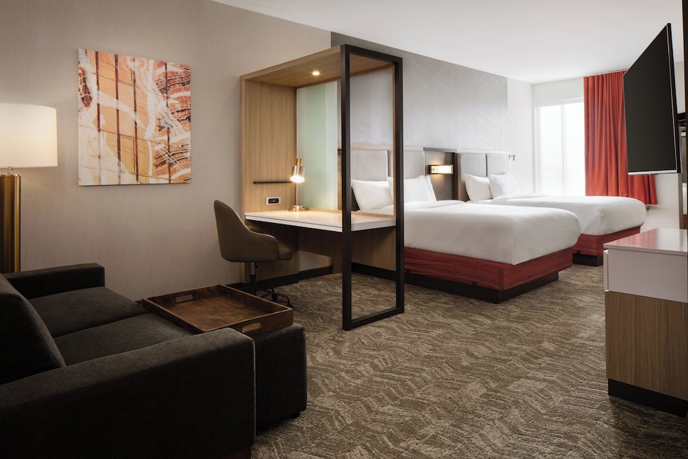 SpringHill Suites by Marriott Ames - photo 7