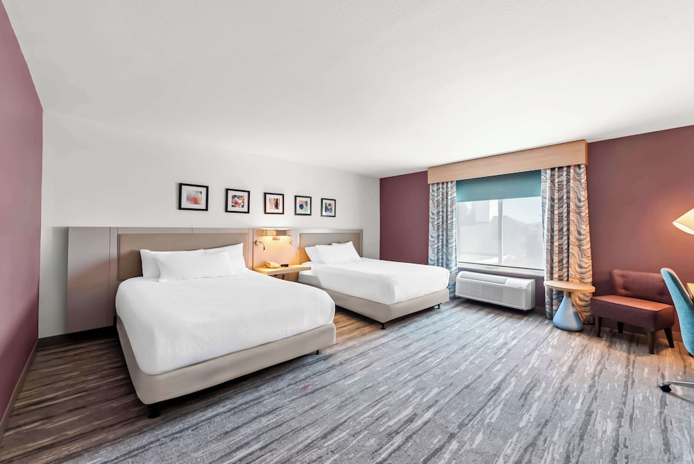 Hilton Garden Inn Seattle North Everett - photo 14