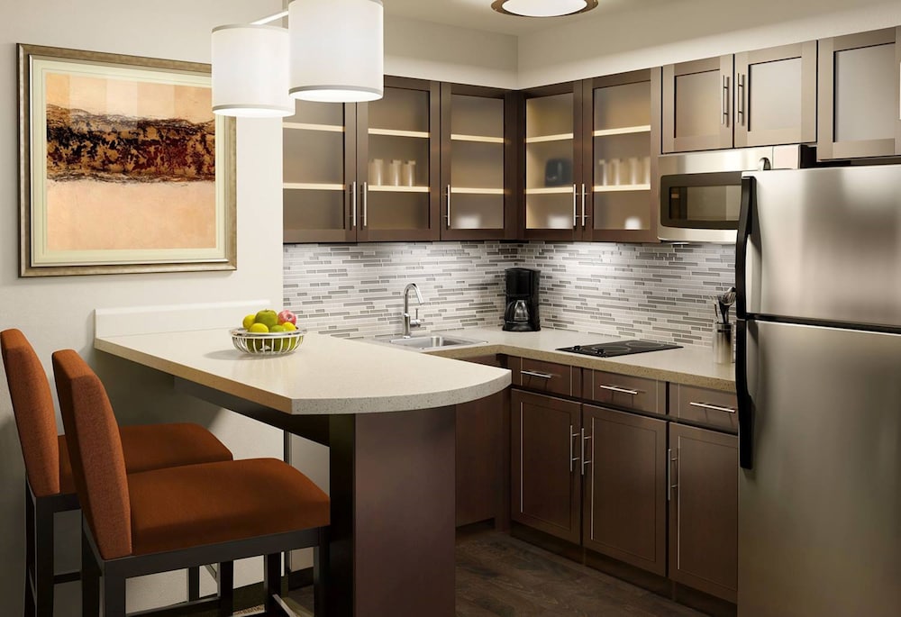 Staybridge Suites Bismarck by IHG - photo 4