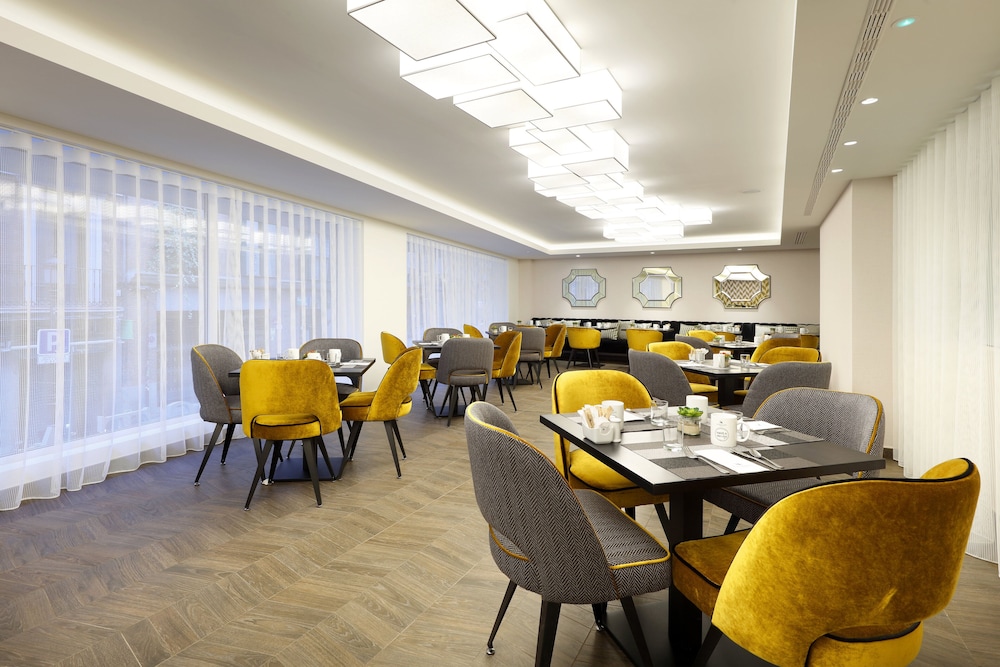 מזון ומשקאות