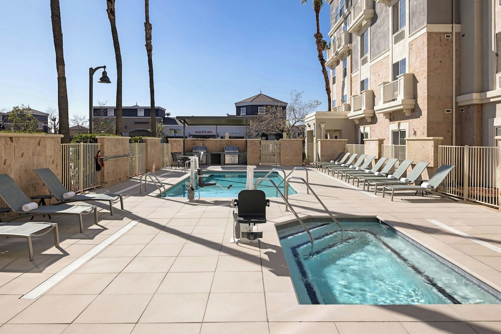 TownePlace Suites by Marriott Ontario Airport - photo 31