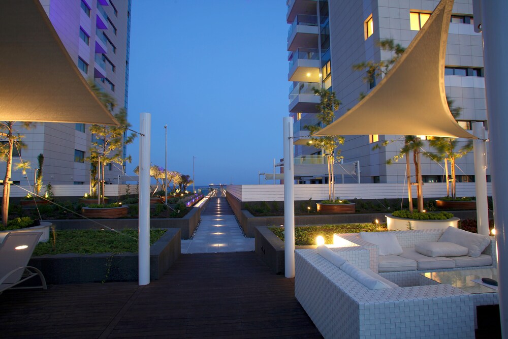 Olympic Residence Deluxe Apartments — 5-Star Luxury Hotel in Limassol, Cyprus