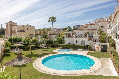 Bonito piso a 300m de la playa Nerja — 4-Star Luxury Hotel in Nerja, Spain