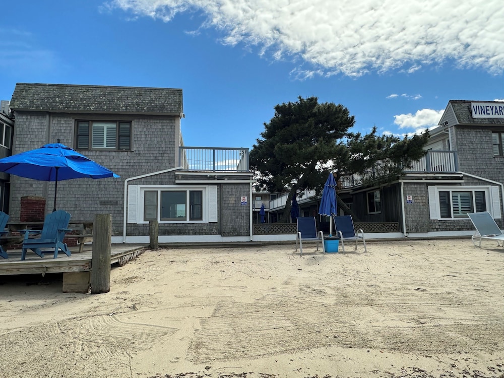 Vineyard Harbor Motel Private Beach - photo 401