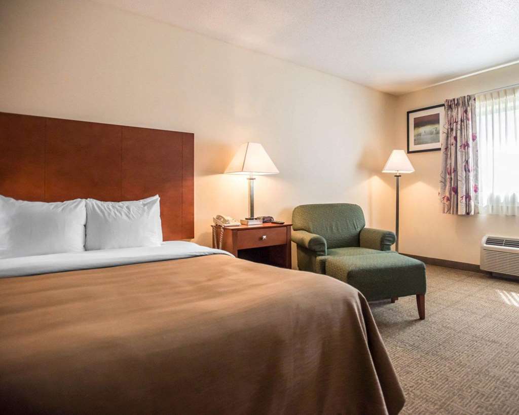 Quality Inn New Columbia Lewisburg - photo 5