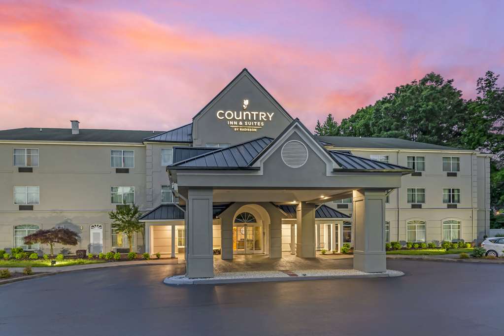 Country Inn & Suites by Radisson Newport News South VA - photo 32