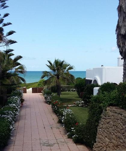 Villa meublée face à la mer Golf et Verdure — 4-Star Luxury Hotel in El Jadid, Morocco