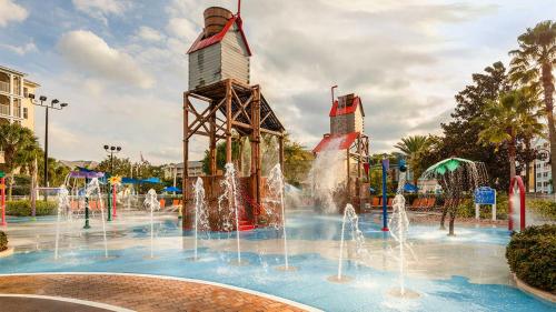 Marriott's Harbour Lake 2BR Apartment with Resort Access — 4-Star Luxury Hotel in Orlando, United States