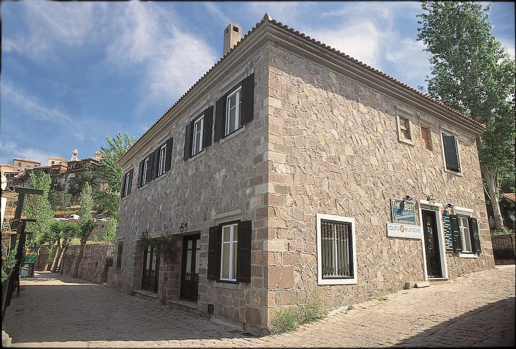 Hermes - carbon neutral hotel in Mithymna