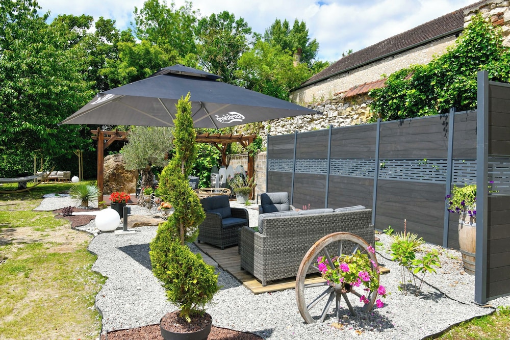 Enjoy Garden in Vierzon, France
