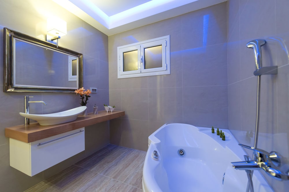 Villa Vigneto — 4-Star Luxury Hotel in Zakynthos, Greece