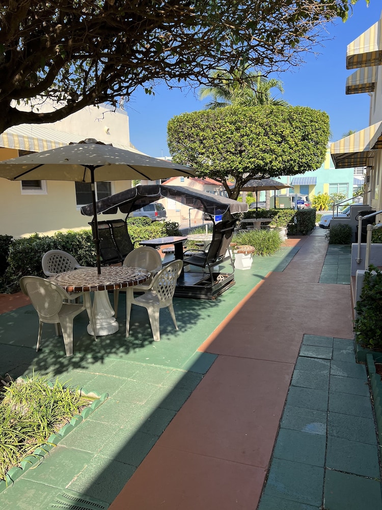 Expo Motel - photo 32