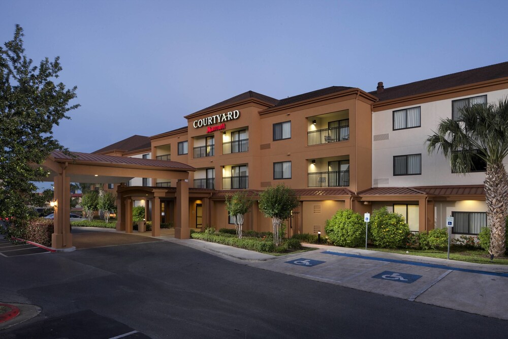 Courtyard by Marriott Brownsville - photo 2