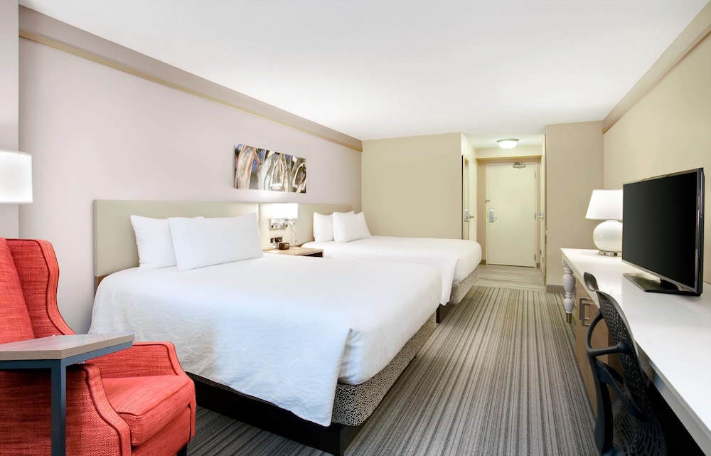 Hilton Garden Inn Saratoga Springs - photo 21