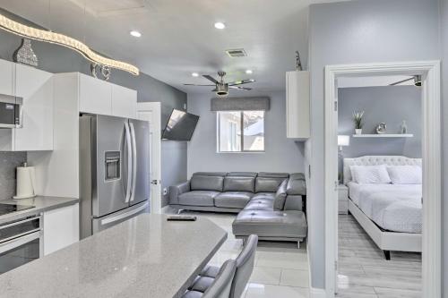 Modern Las Vegas Home with Patio 10 Mi to The Strip