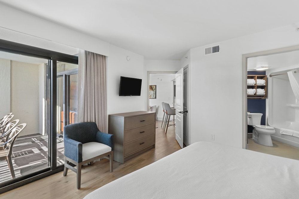 Ocean Reef Resort - photo 32