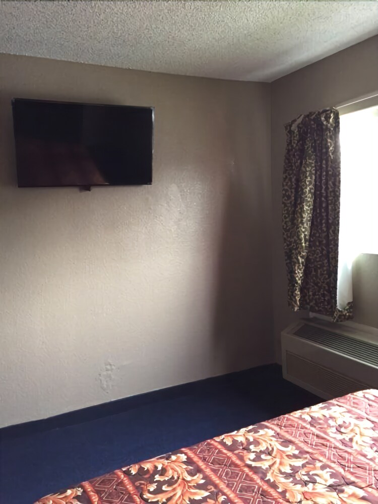 Highland Park Motel - photo 4