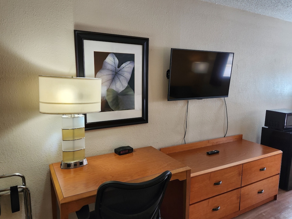 WestSpring Inn - photo 12