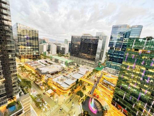 Cozy Bgc Stay Near Uptown Mall Hyatt Ournw24l — Manila