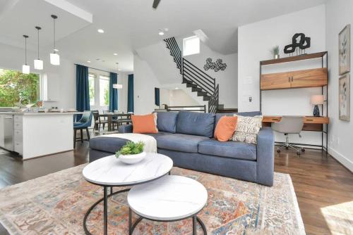 Casa LaBella Downtown Skyline Views Sleeps 10 — 4-Star Luxury Hotel in Houston, United States
