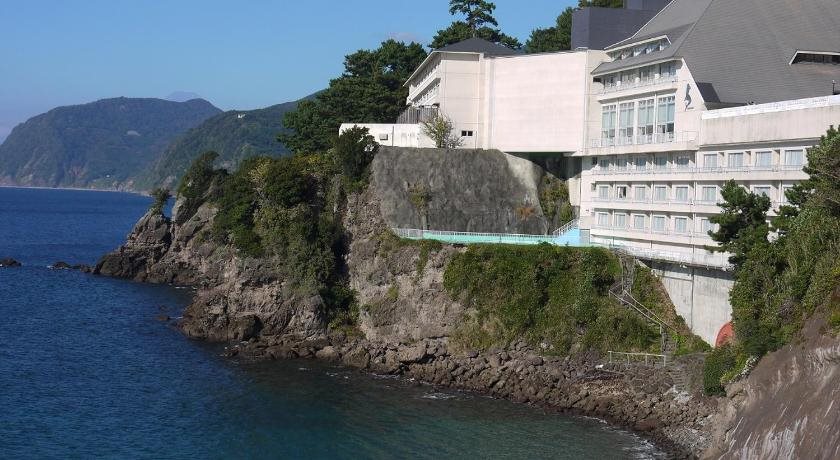 Itoen Hotel Toi — hotel in Izu