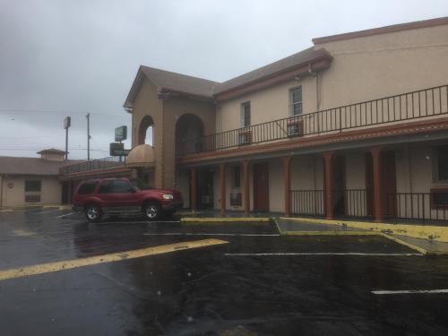 Royalinn & suites - photo 25