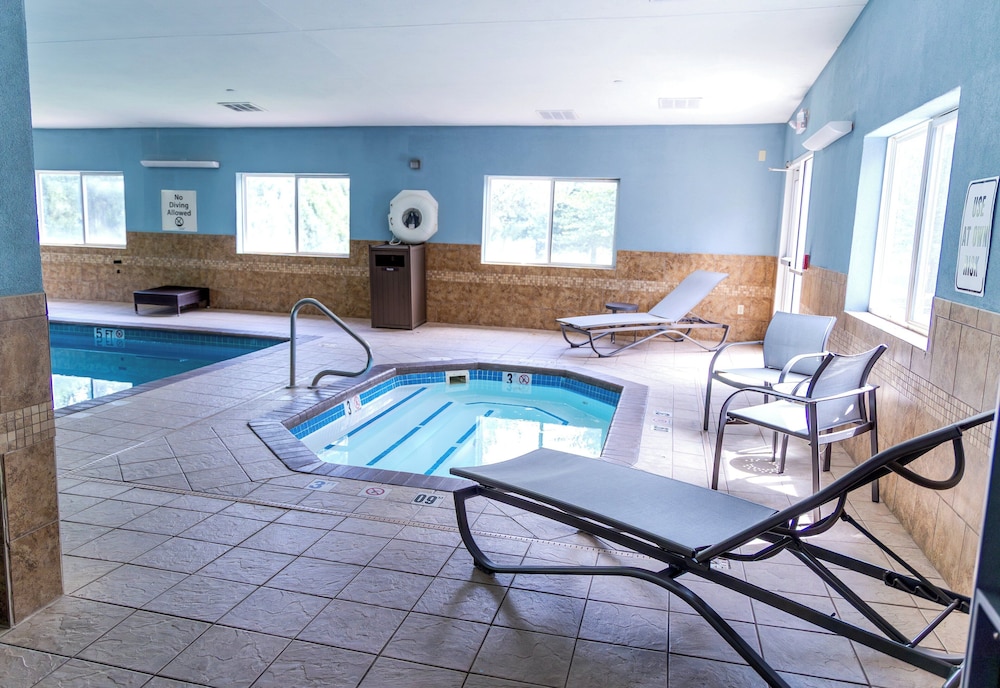 Holiday Inn Express Hotel & Suites Torrington by IHG - photo 27