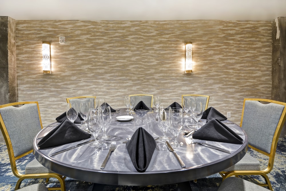 Hotel Indigo Kansas City The Crossroads by IHG - photo 60