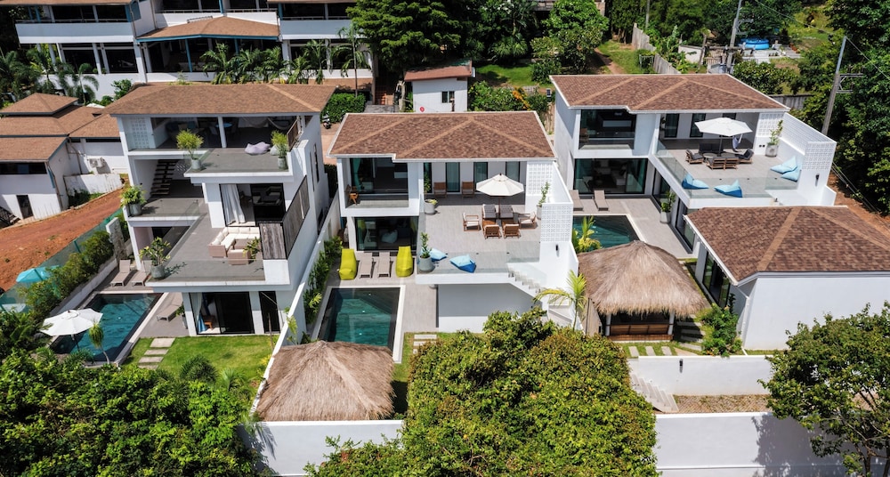 The Guu Villas Luxe Seaview Villa Resort in Ko Lanta, Thailand