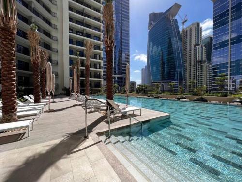 White Sage Damac Zada Tower - last minute hotel in Dubai