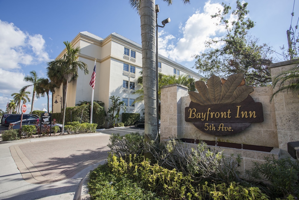 Bayfront Inn Fifth Avenue - photo 46