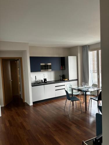 Luna Gym & Pool Exclusive Apartment — 4-Star Luxury Hotel in Milan, Italy