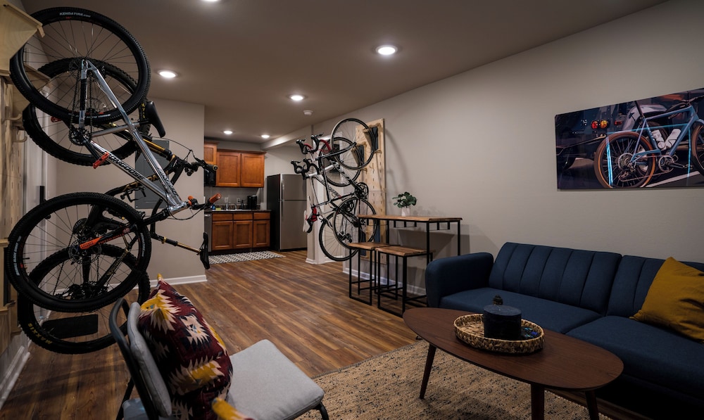 The Bike Inn - photo 15