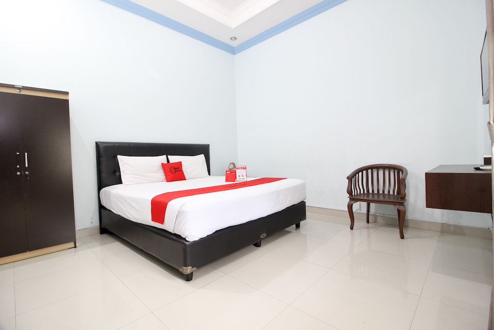 RedDoorz Plus @ Timoho — Yogyakarta — photo 2