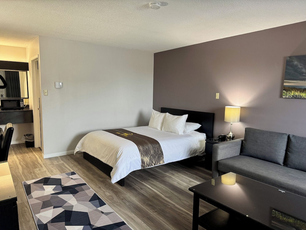New Age Motel Inn - carbon neutral hotel in Thunder Bay