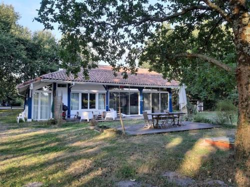 Havre de paix à 15 km des plages in Soustons, France