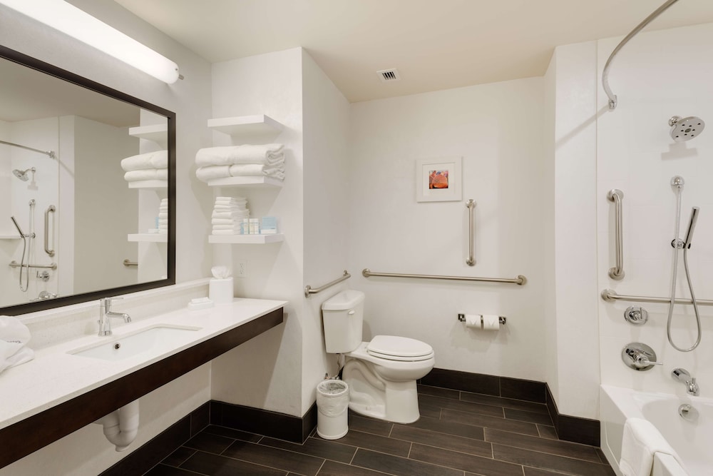 Hampton Inn Morristown I 81 - photo 8