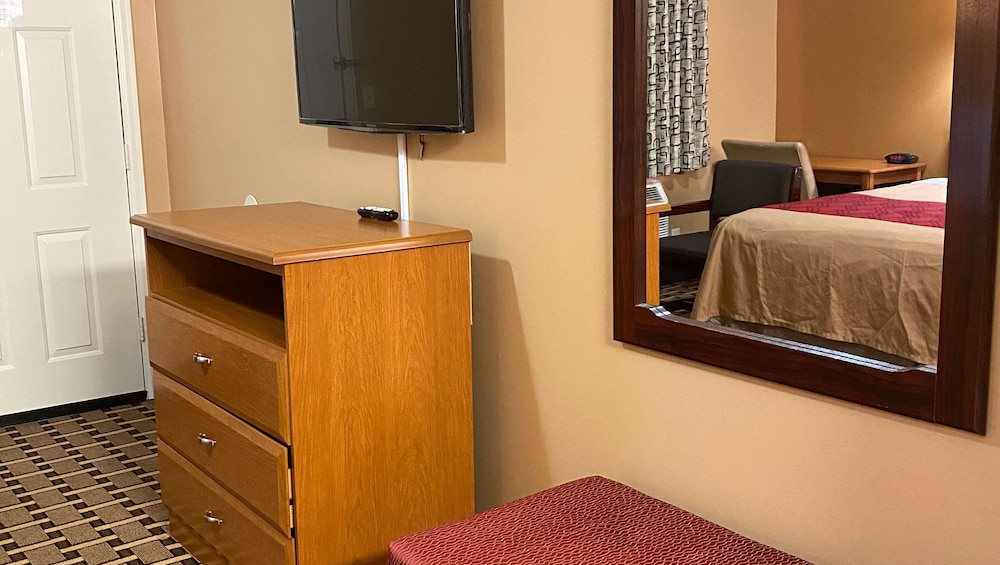 Rama Inn Bells - photo 4