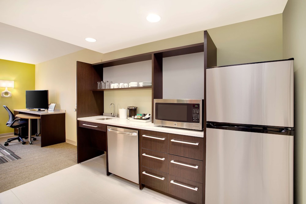 Home2 Suites by Hilton Chicago Schaumburg IL - photo 7