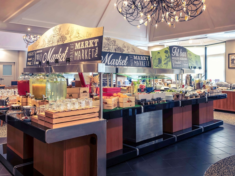 מזון ומשקאות