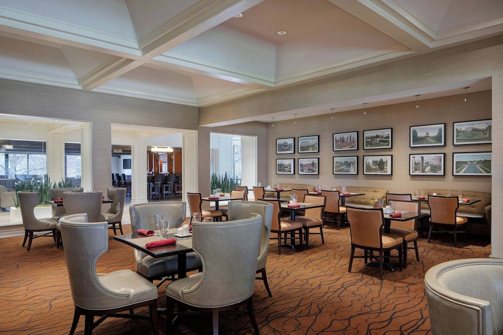 Sheraton Westport Chalet Hotel St. Louis - photo 55