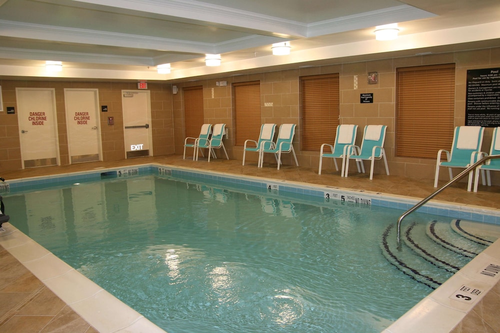 Hampton Inn Jericho Westbury - photo 51