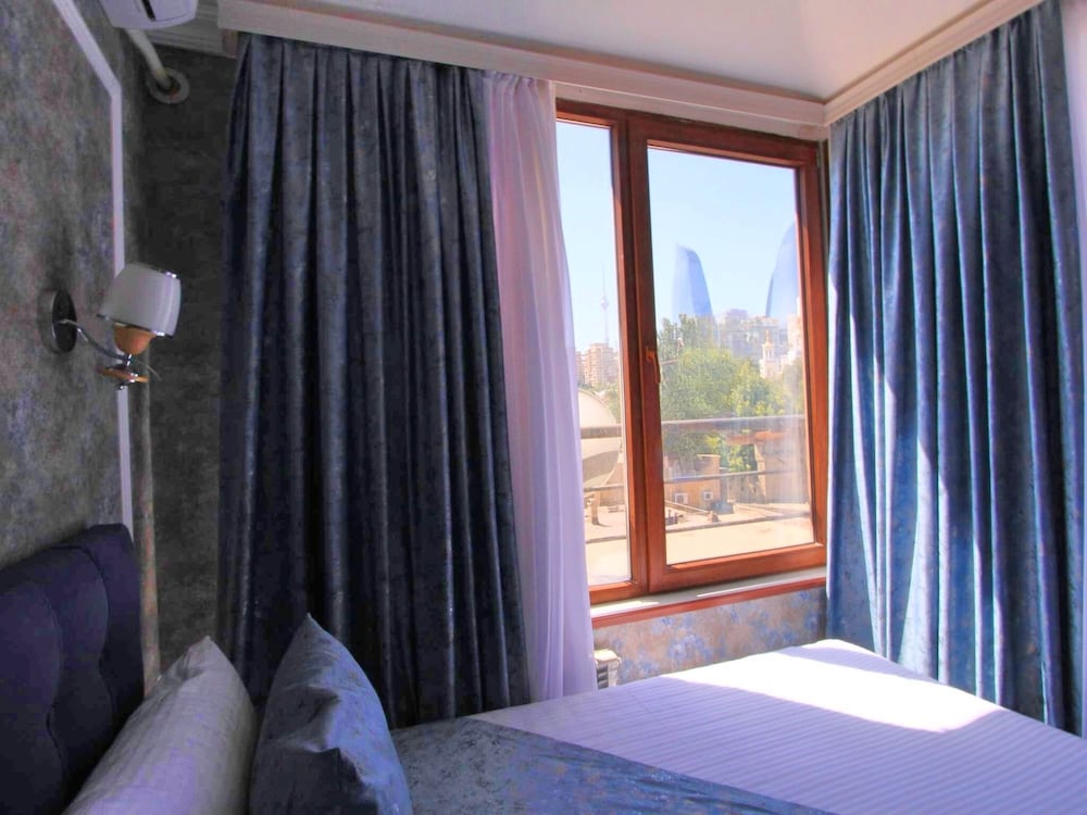 Senator Hotel — Baku — photo 5