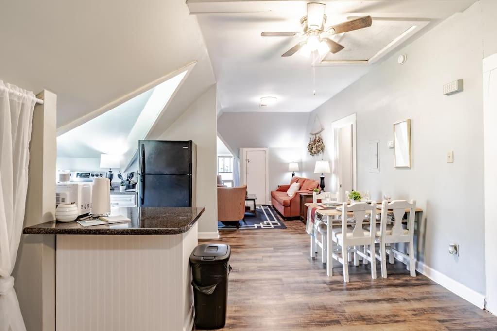 Dauphin District Darling #1 Downtown Restaurants in Mobile, United States