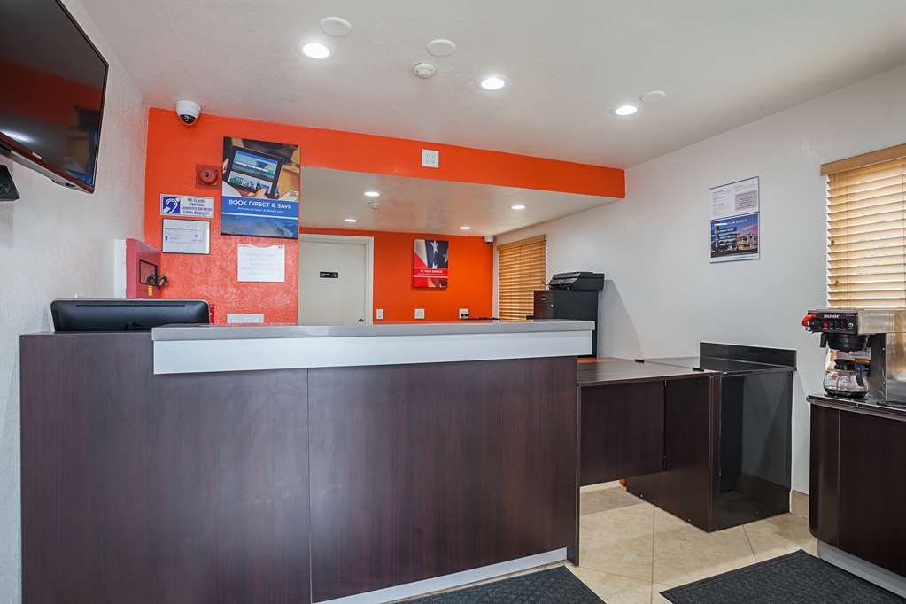 Motel 6 Ventura CA Downtown - photo 22